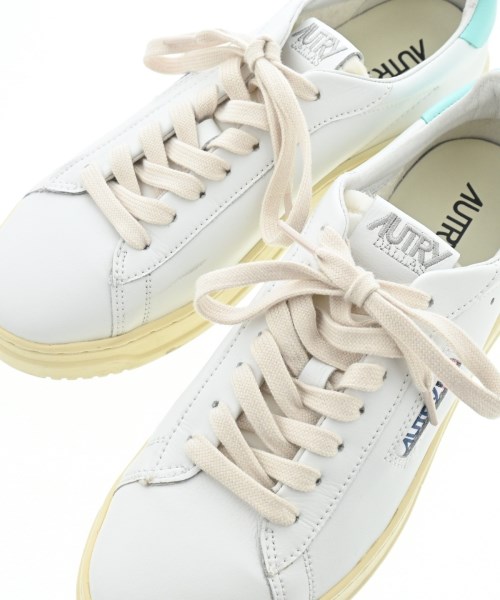 AUTRY（オートリー）スニーカー 白 サイズ:EU41(26cm位) メンズ/2200645597042
