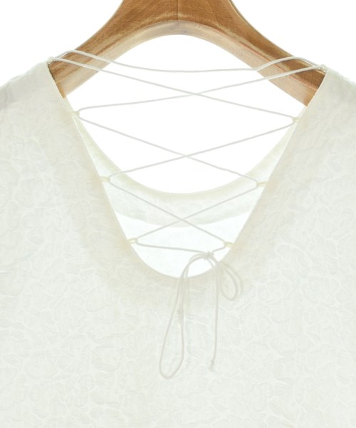 fiolily（フィオリリー）ブラウス 白 サイズ:F レディース/2200675613040