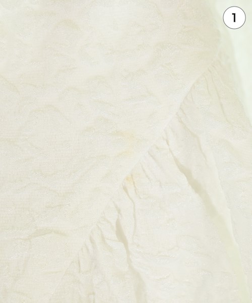 fiolily（フィオリリー）ブラウス 白 サイズ:F レディース/2200675613040