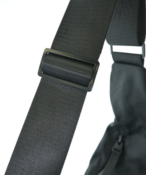 meltum（メルタム）ショルダーバッグ 黒 サイズ:- メンズ/2200658034114