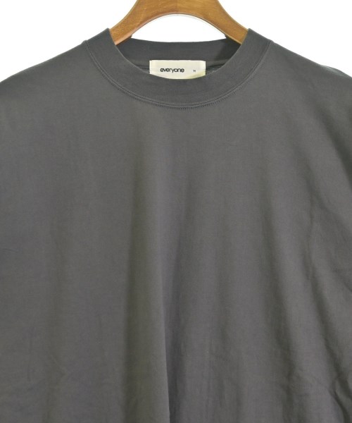 everyone（エブリワン）Tシャツ・カットソー グレー サイズ:M メンズ/2200714816050