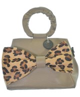 Borsa Carina ショルダーバッグ