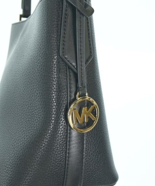 MICHAEL KORS（マイケルコース）ショルダーバッグ 黒 サイズ:- レディース/2200656623037