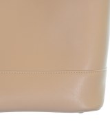 &MyuQ（アンドミューク）ショルダーバッグ ベージュ サイズ:- レディース/2200634086052