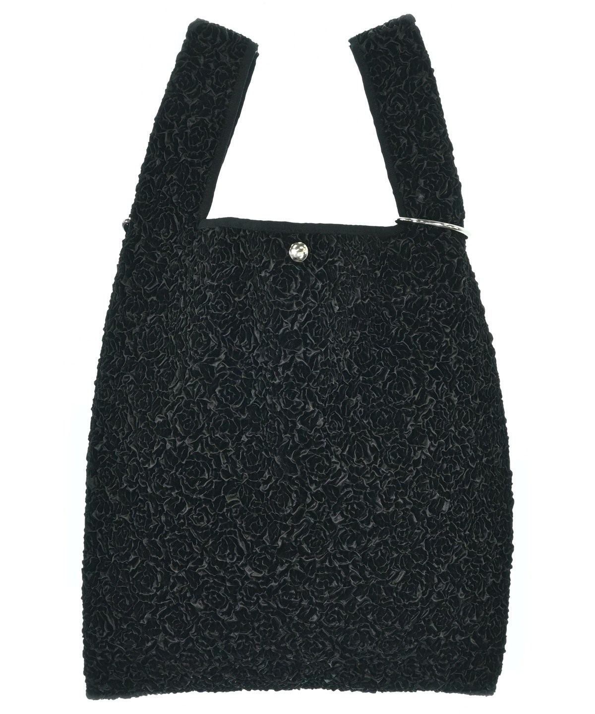 nori enomoto ショルダーバッグ ストラップの曲線がユニークなポイントに。【ノリ エノモト】が