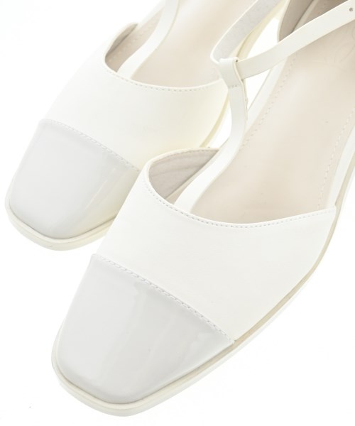 Tnewties（トゥエンティーズ）パンプス 白 サイズ:24.5cm レディース/2200673101112