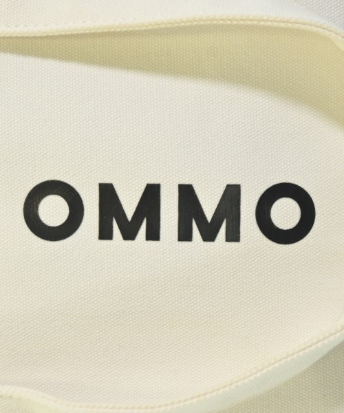 OMMO（オーエムエムオー）ショルダーバッグ 白 サイズ:- レディース/2200665932014