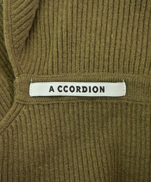 A CCORDION（アコーディオン）カーディガン カーキ サイズ:M レディース/2200661018026