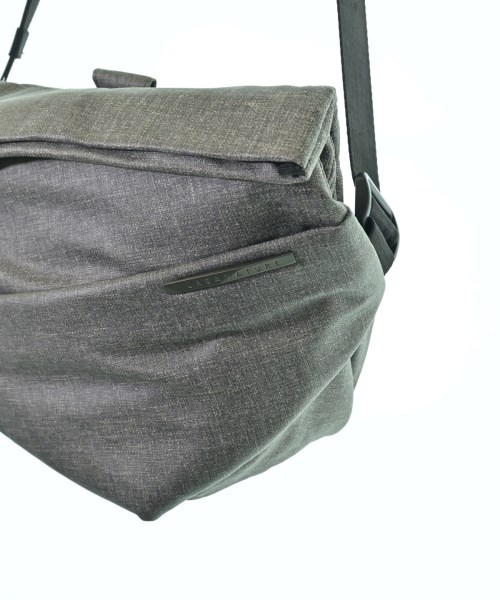 NIID（ニード）ショルダーバッグ グレー サイズ:- メンズ/2200622287072