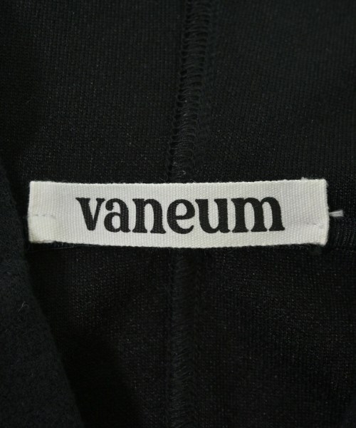 vaneum （バニューム）Tシャツ・カットソー 黒 サイズ:36(S位) レディース/2200719720055