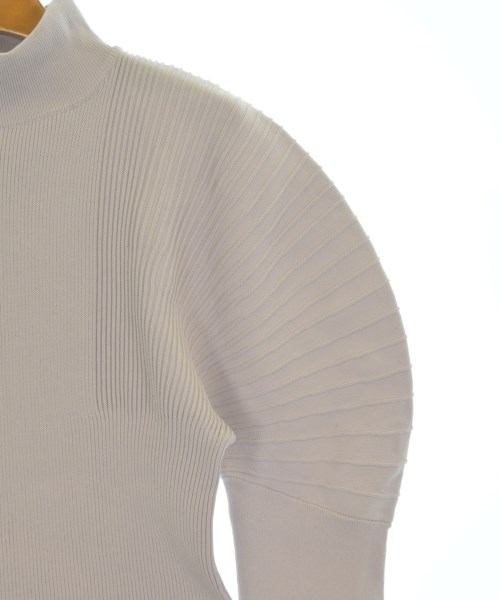 J1U by LA BELLE ETUDE LA BELLE ETUDE（ジユウバイラベルエチュード）ニット・セーター グレー サイズ:F レディース/2200674194038