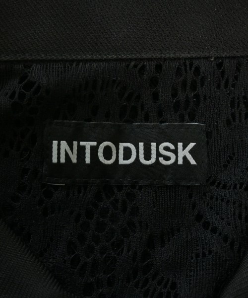 INTODUSK（イントゥーダスク）カジュアルシャツ 黒 サイズ:M メンズ/2200655767237