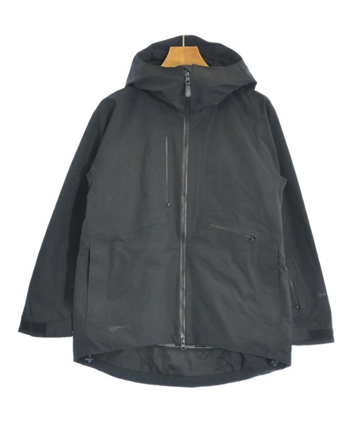 トゥーフォーワン(241)の241 マウンテンパーカー
