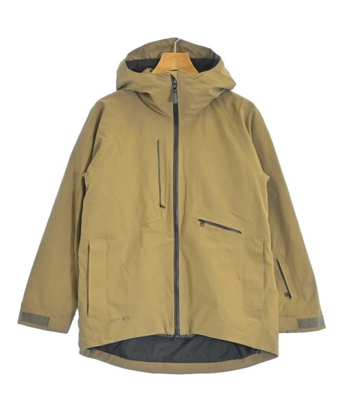 トゥーフォーワン(241)の241 マウンテンパーカー