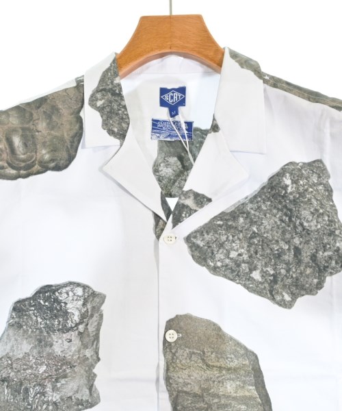 SCRT（エスシーアールティー）カジュアルシャツ 白 サイズ:M メンズ/2200661478134