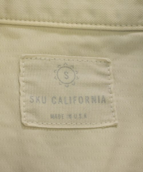 SKU CALIFORNIA（エスケーユーカリフォルニア）カジュアルシャツ 白 サイズ:S メンズ/2200668648059