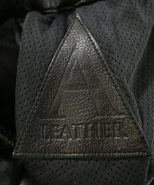A LEATHER（エーレザー）クロップドパンツ 黒 サイズ:-(S位) レディース/2200717343065