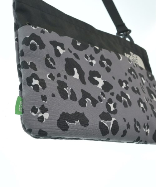 THE NORTH FACE（ザノースフェイス）ショルダーバッグ グレー サイズ:- メンズ/2200622893129