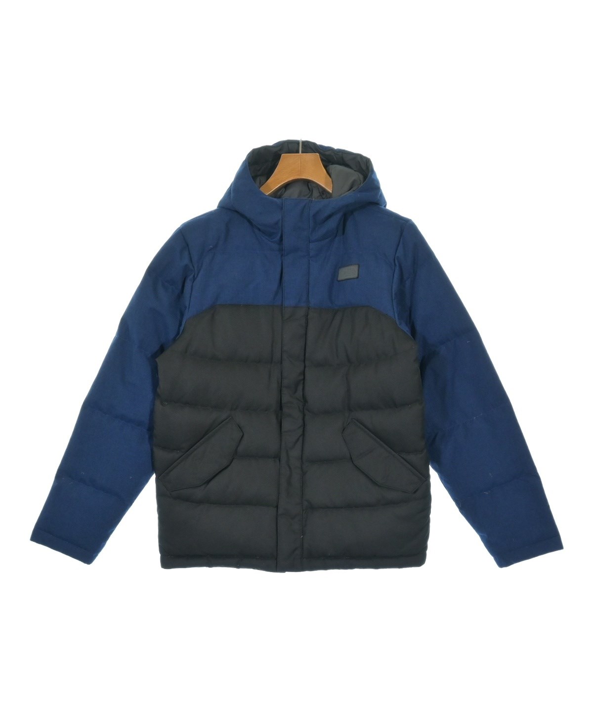 THE NORTH FACE（ザノースフェイス）ダウンジャケット/ダウンベスト 青