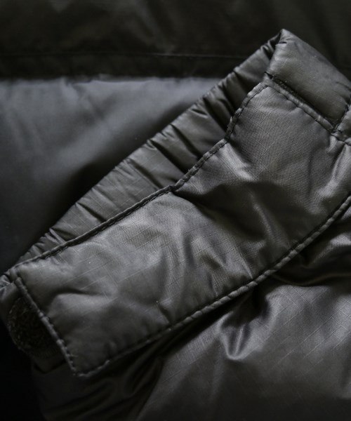 THE NORTH FACE（ザノースフェイス）ダウンジャケット/ダウンベスト 黒 サイズ:XS メンズ/2200706926026