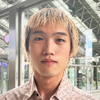 lo_konishi.jpg