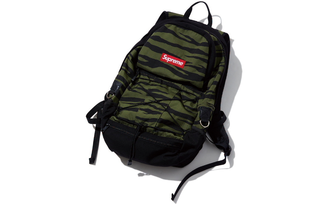 Supremeのバッグ “インパクトのあるデザインと優秀な機能性”