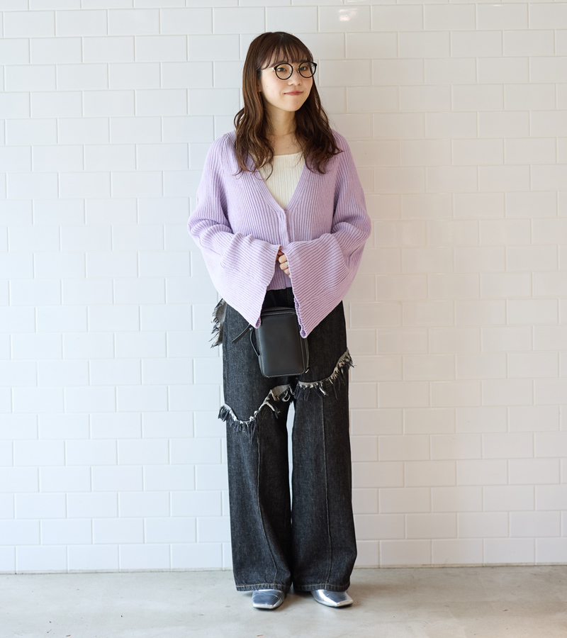 abe ニットカーディガン