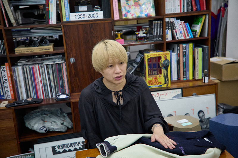 DAIRIKUのデザイナー岡本大陸さん
