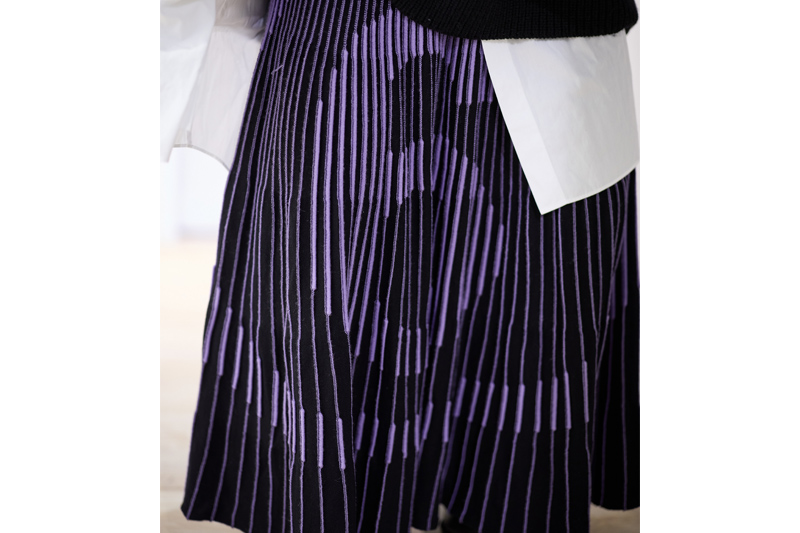 スカート　ケイト