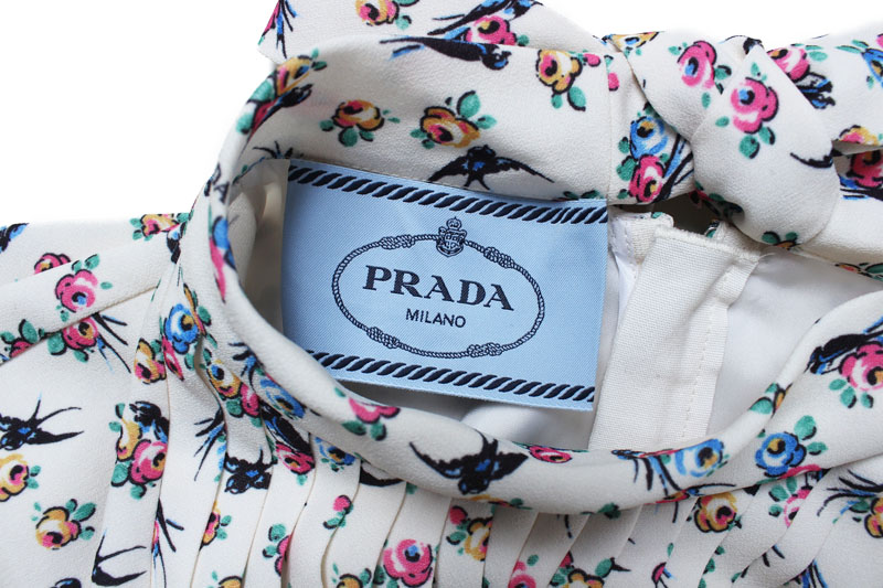 ［PRADA］