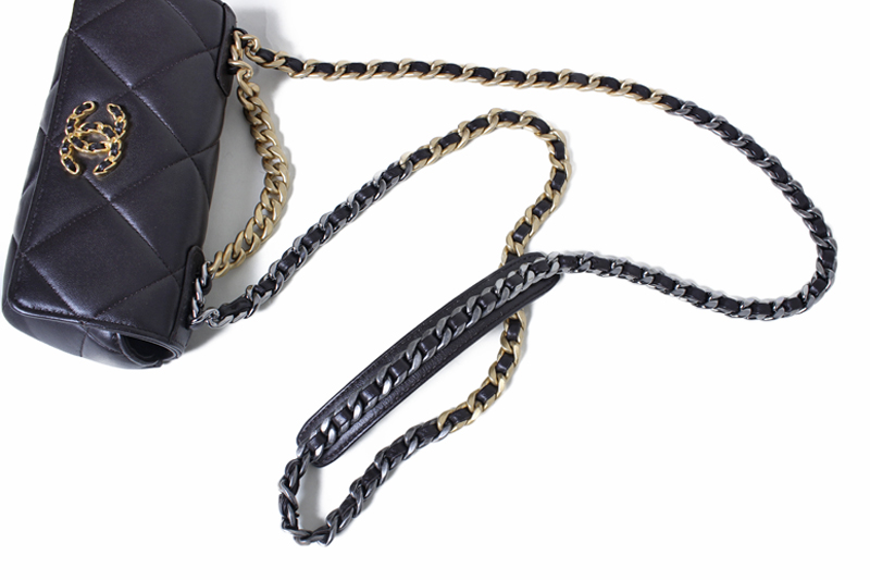 “シャネル19”