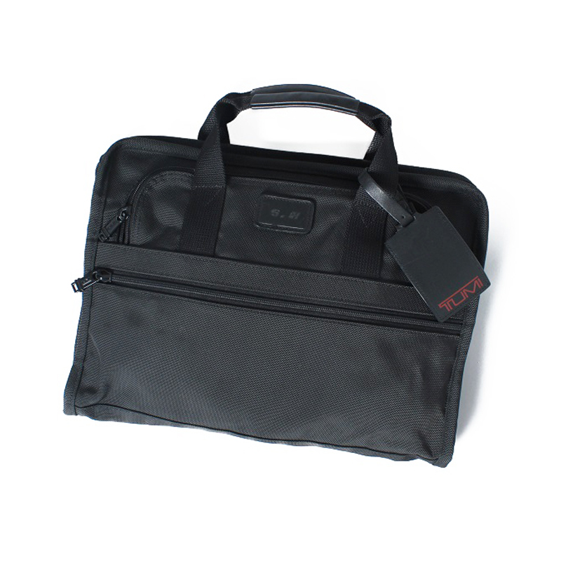 トゥミ　ビジネスバッグ