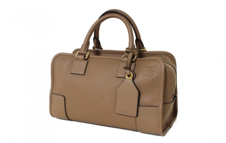 LOEWE（ロエベ）ハンドバッグ ベージュ サイズ:- レディース