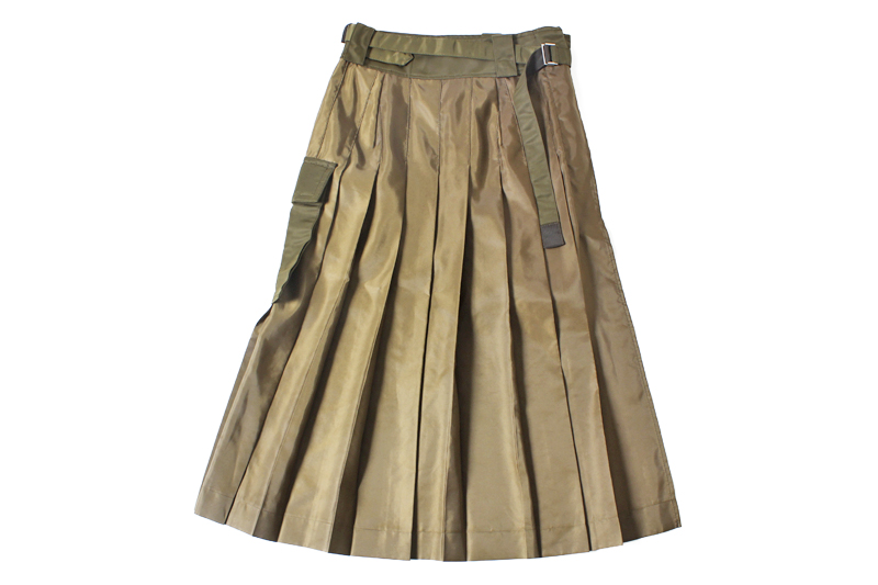 ナイロンツイルスカート