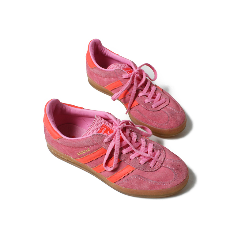 スニーカー　adidas