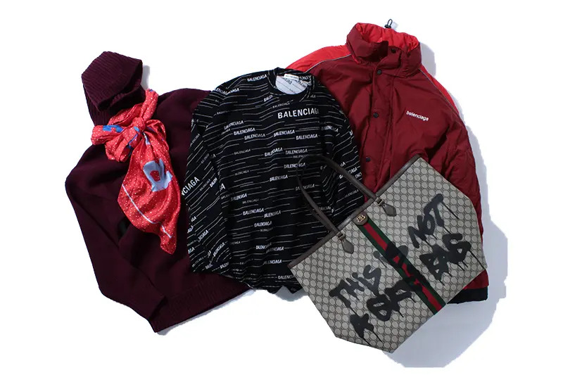 BALENCIAGA